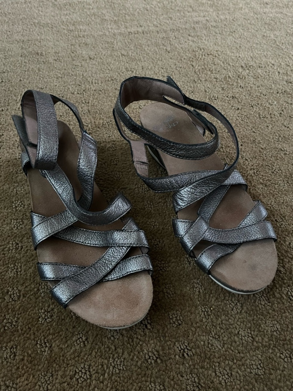 Dansko Metallic Pewter Strappy Women's Sandals